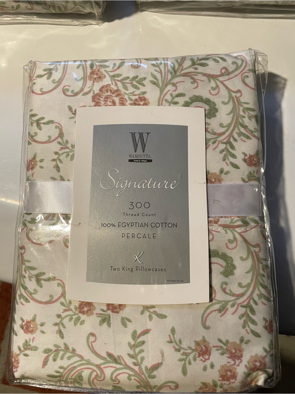 Wamsutta Signature PRICILLA KING Pillowcases - White with Pink and Green Floral